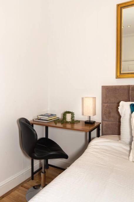 Discover London Central 2 Bedroom In Kensington Eksteriør billede