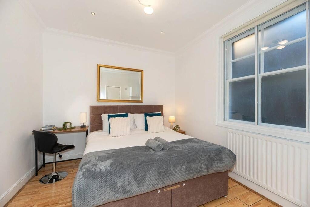 Discover London Central 2 Bedroom In Kensington Eksteriør billede